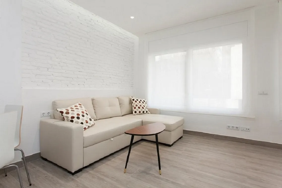 Appartement rénové et meublé 1 chambre à Budapest — photo 1