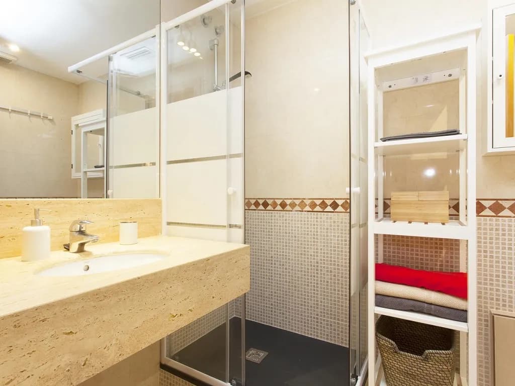 Helles & komfortables Apartment mit 1 Schlafzimmer im Zentrum von Ljubljana – Foto 9