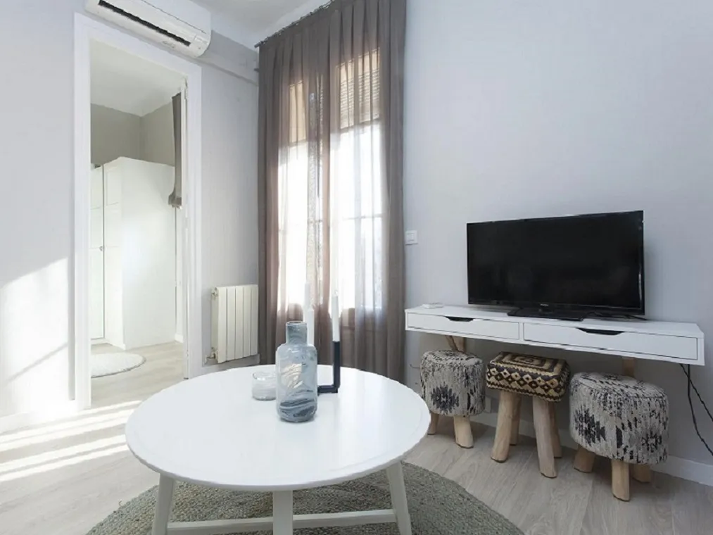 Stylish 2-Bedroom Apartment near Helsinki's Design District and City Center — الصورة 4