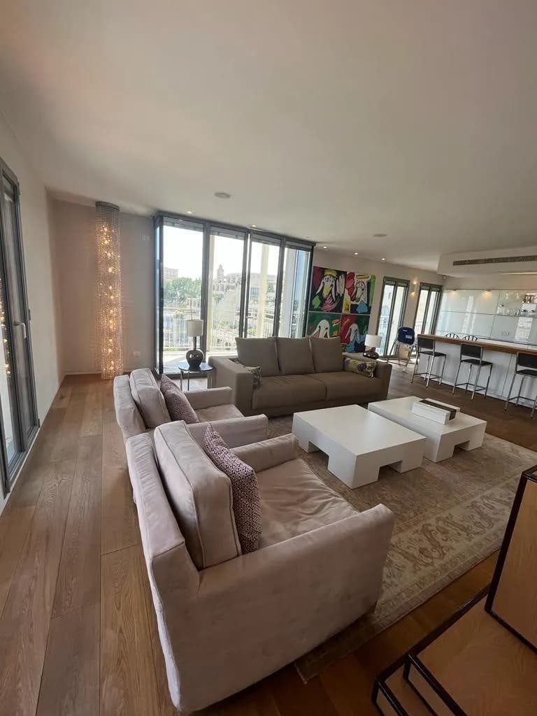 Möbliertes 3-Zimmer-Maisonette in Jerusalem