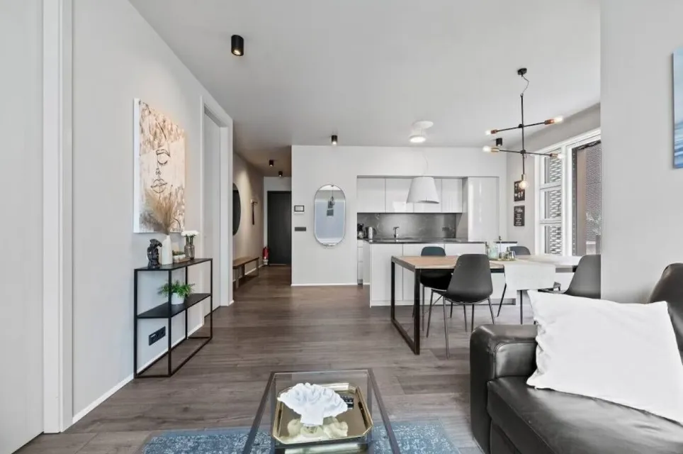 Stunning City Center 3 bedroom apartment — fotografia 23