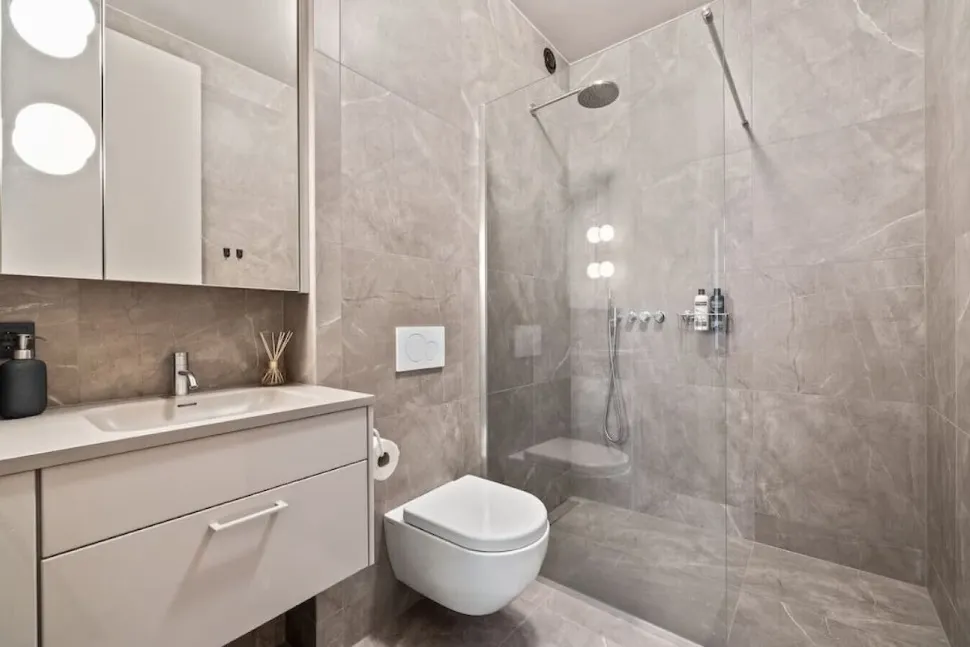 Stunning City Center 3 bedroom apartment — fotografia 37
