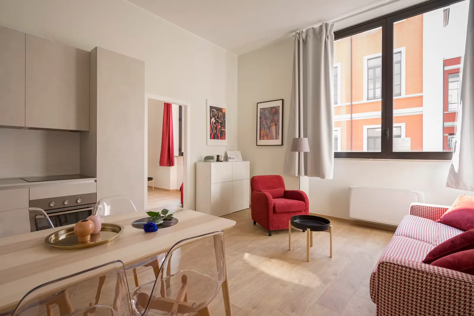 Stylish 2.5-Room Apartment for Owner-Occupiers — Central Location — photo 1